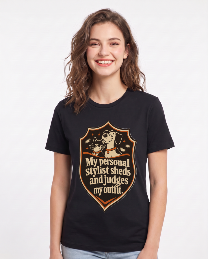 Graphic Women's Black T-Shirt - My personal stylist sheds and judges product image 1