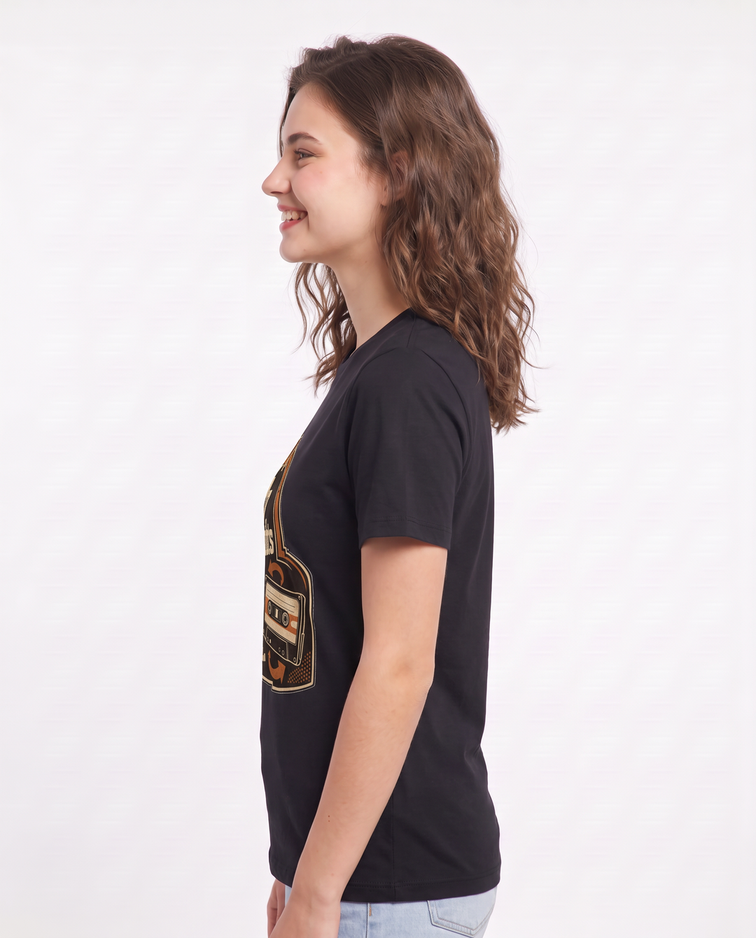 Graphic Women's Black T-Shirt - My thoughts are a shuffled playlist. product image 2