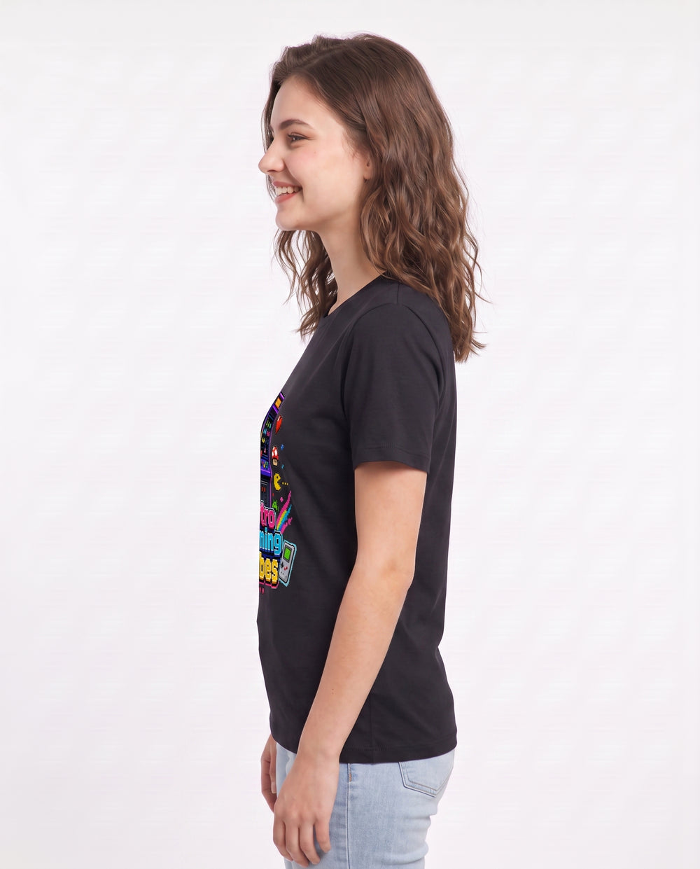 Retro Gaming Vibes Women's Black T-Shirt product image 3