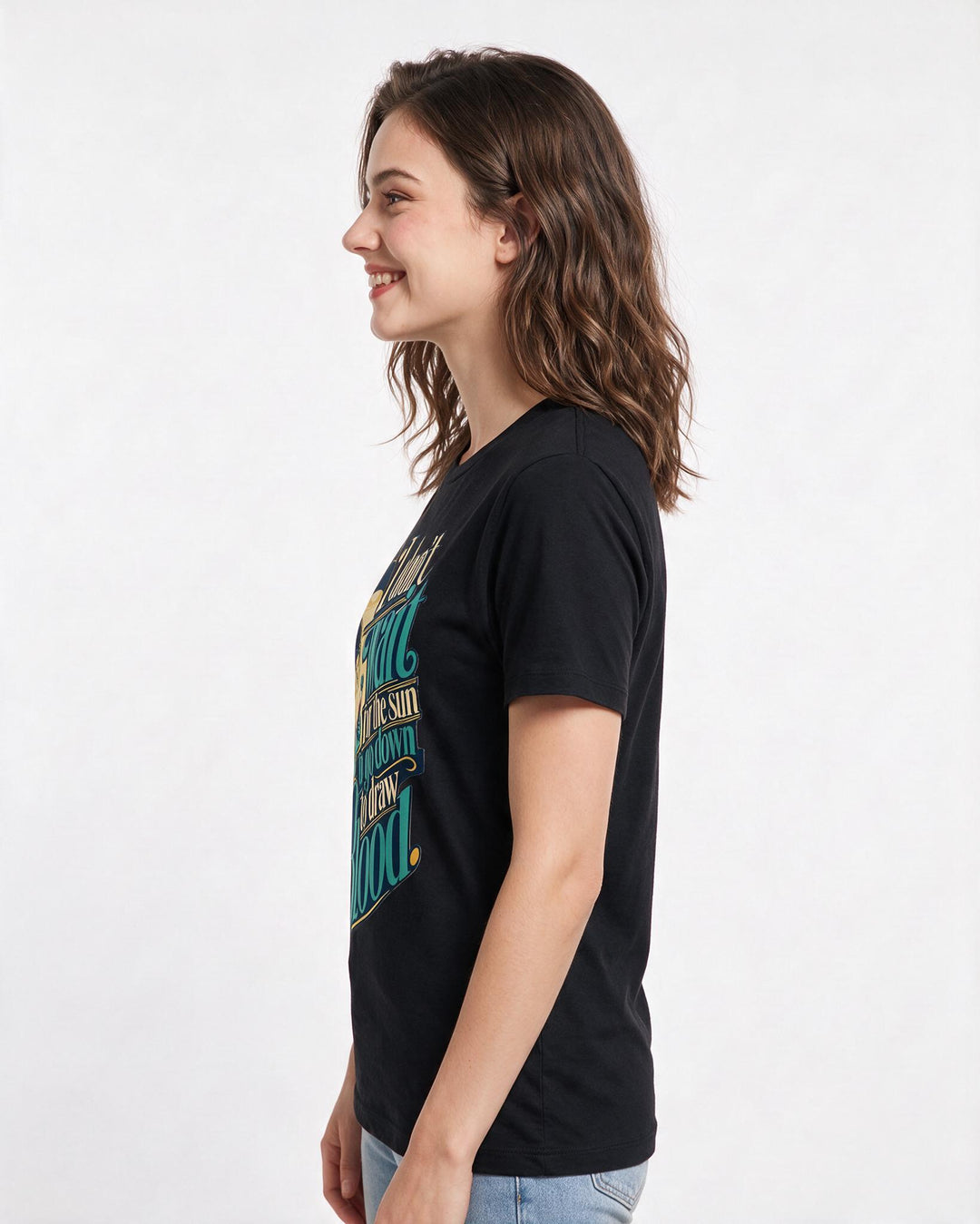 Nurse Women's Black T-Shirt – I don't wait for the sun to go down to product image 2