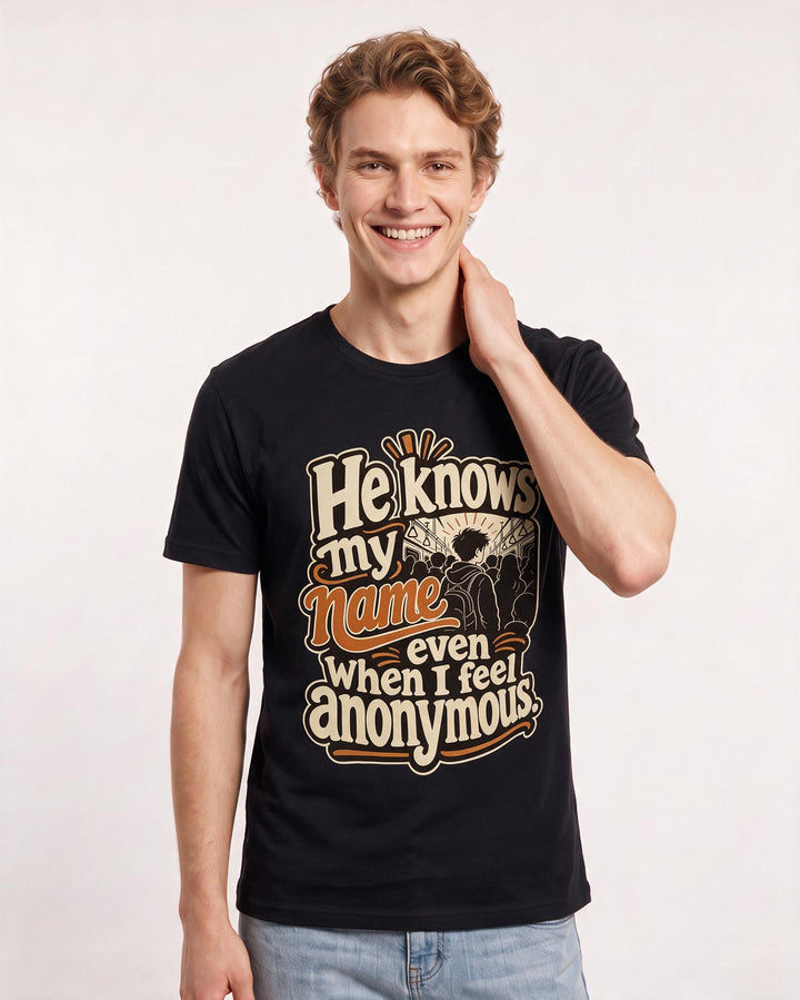 Christian Faith Men's Black T-Shirt – He knows my name even when I feel anonymous product image 3