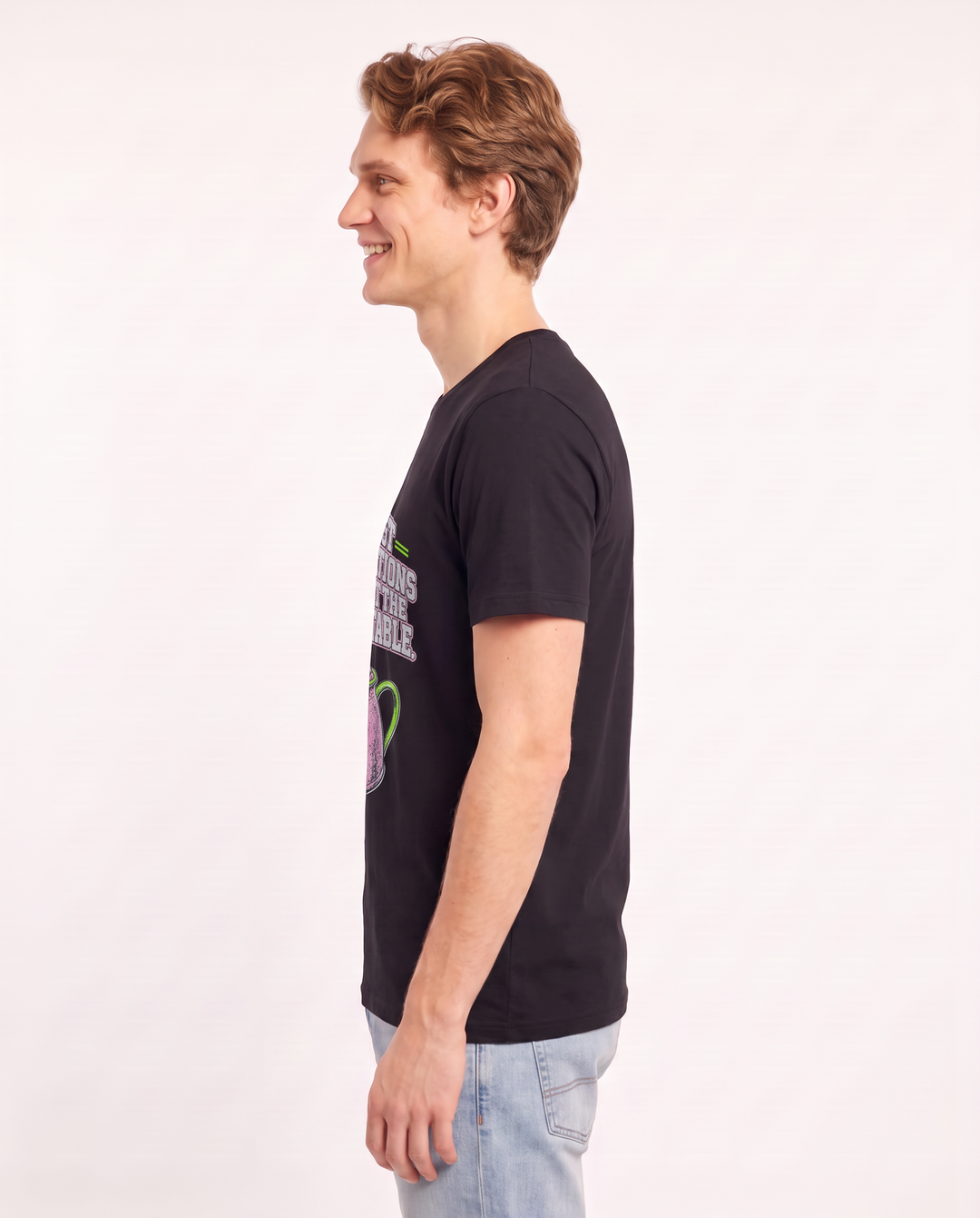 My best conversations happen at the kitchen table. - Men's Black T-Shirt product image 3