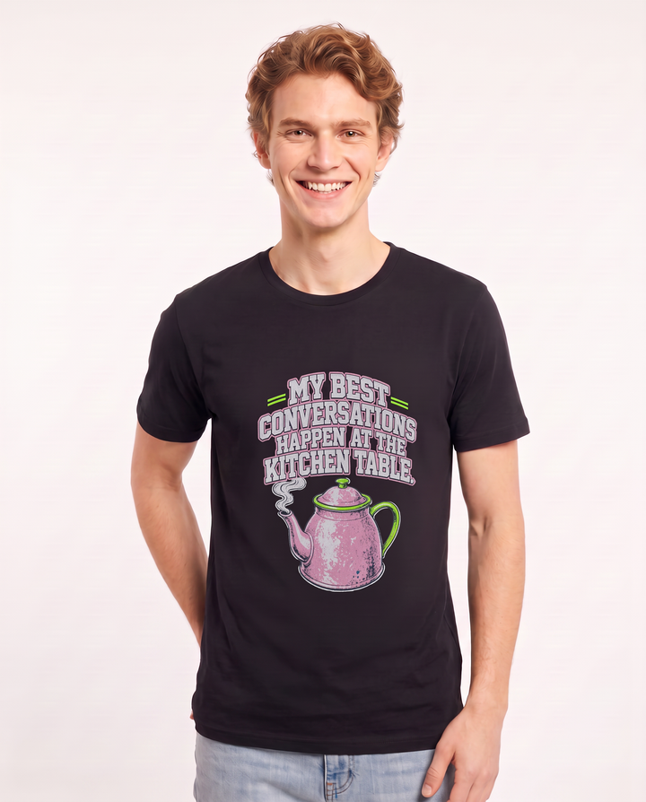 My best conversations happen at the kitchen table. - Men's Black T-Shirt product image 1