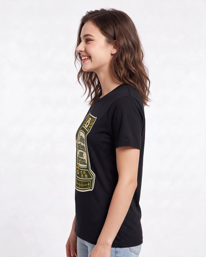 Nurse Gift Women's Black T-Shirt - I assess patients, not drama. product image 2