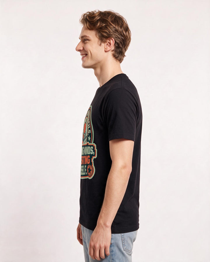 Teacher Gift Men's Black T-Shirt - Correcting pencils, shaping minds, product image 2
