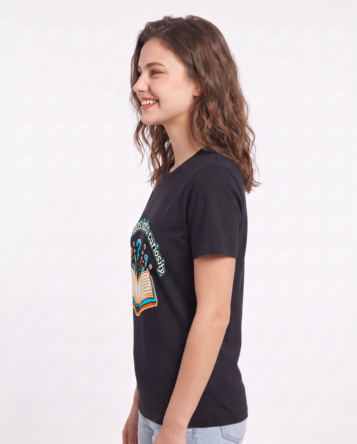 I turn chaos into curiosity. - Women's Black T-Shirt product image 3