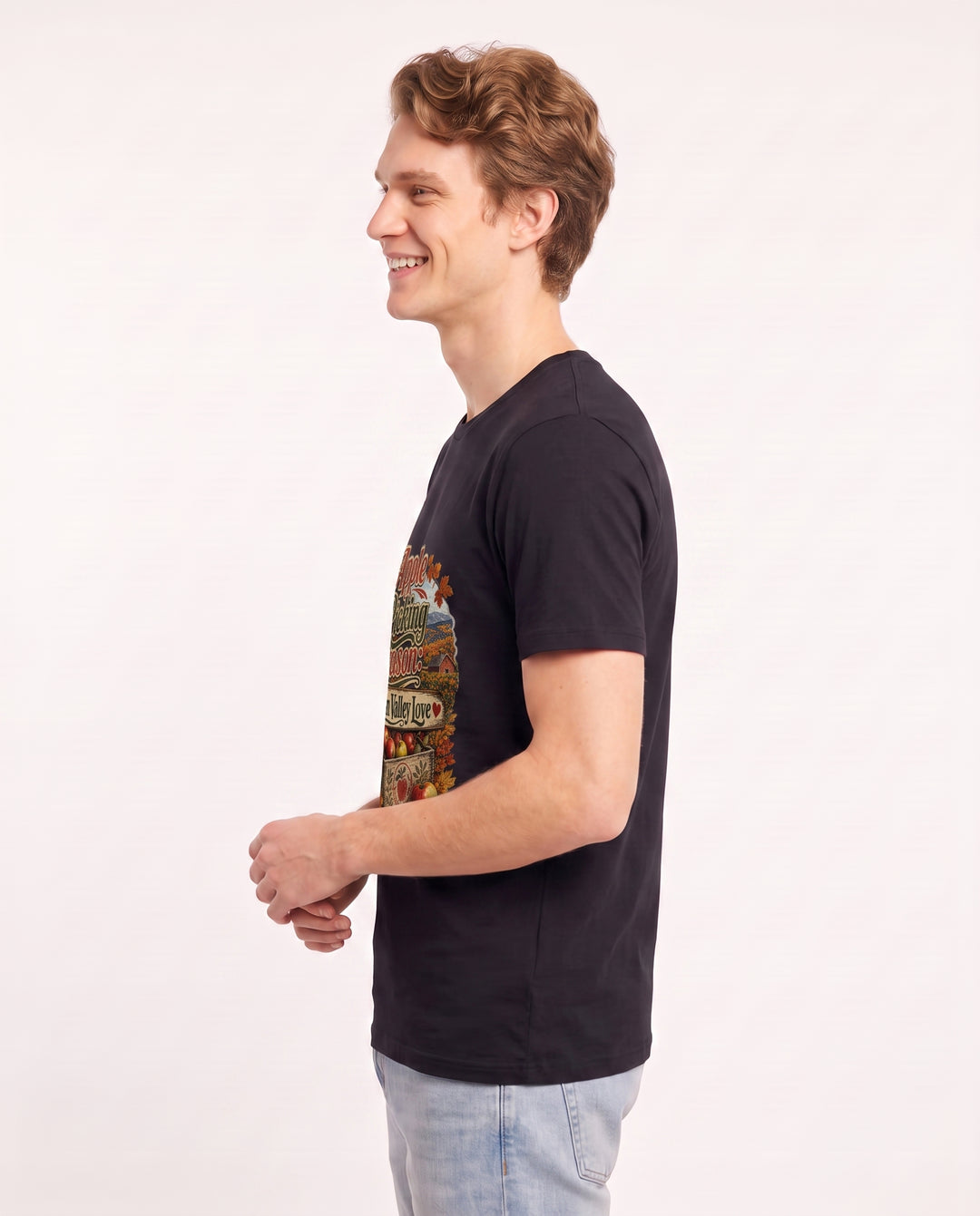Apple Picking Season: Hudson Valley Love Men's Black T-Shirt product image 3