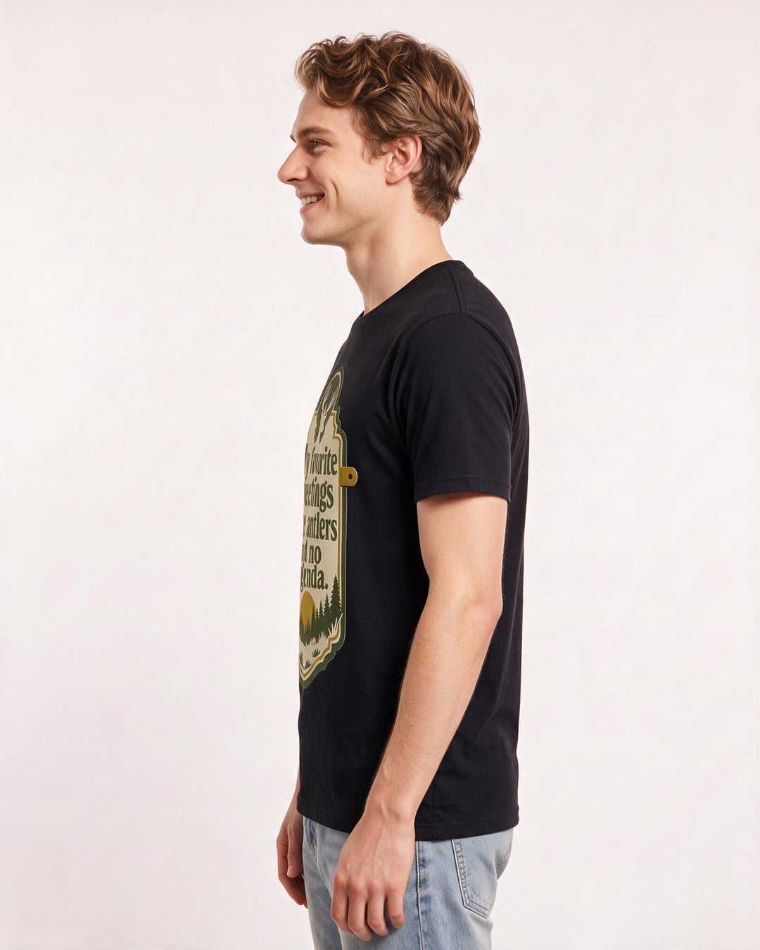 Hunting Men's Black T-Shirt - My favorite meetings have antlers and no product image 2