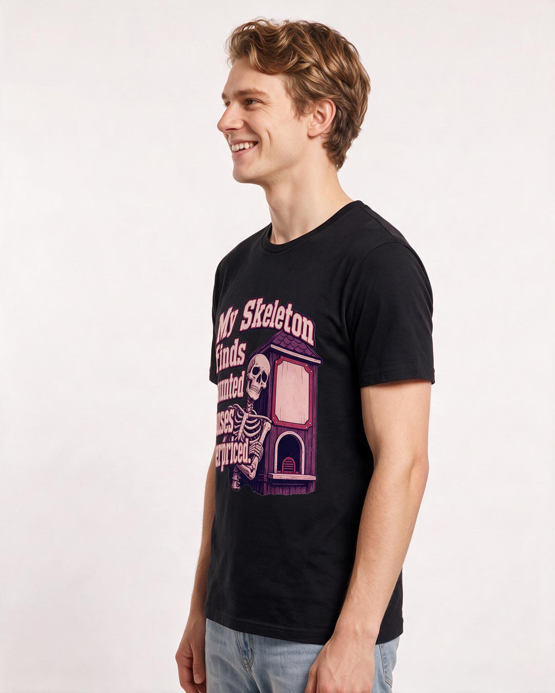 Funny Halloween Men's Black T-Shirt – My skeleton finds haunted houses overpriced product image 2