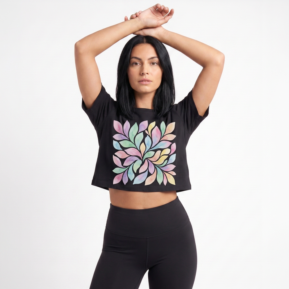- Crop Top mockup 2