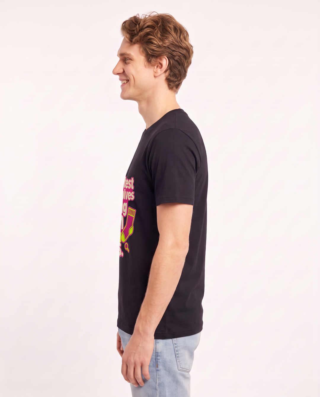 My greatest hunt involves tracking down matching socks. Men's Black T-Shirt product image 3