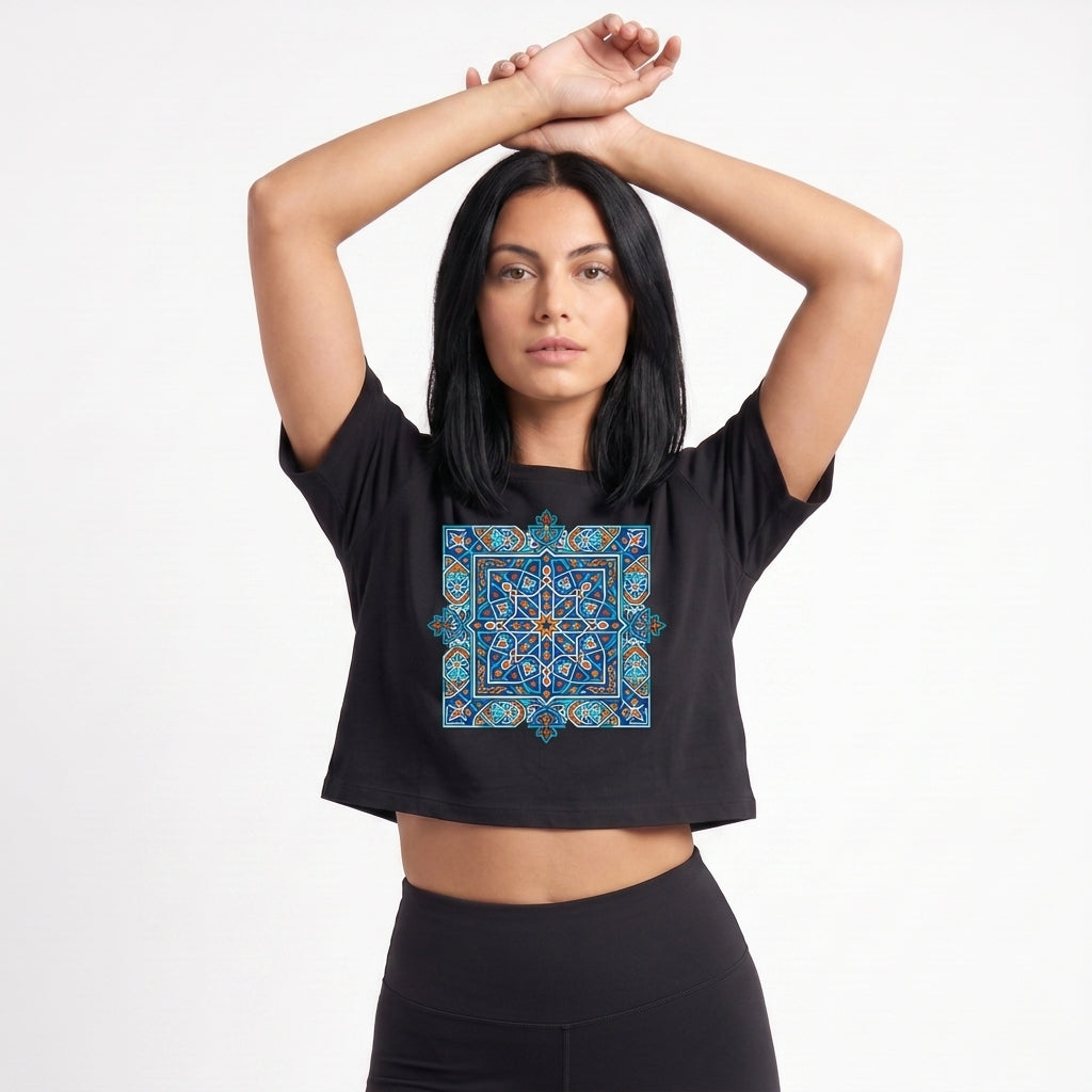 - Crop Top mockup 2